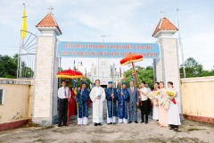 001_NhamChuc_LinhThuy_25102023