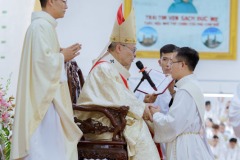 051_TruyenChuc_LinhMuc_04082023